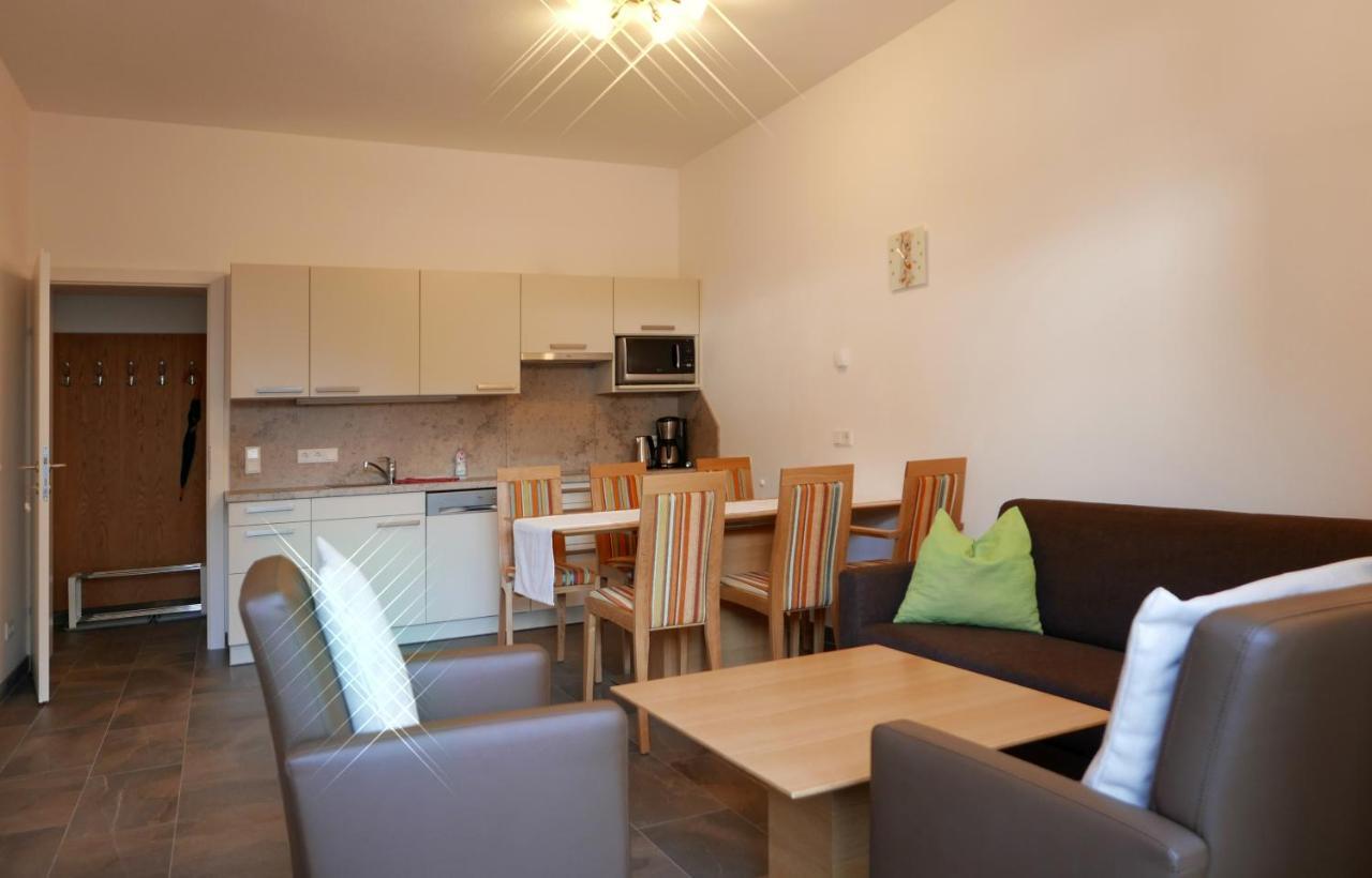 Deluxe Apartment Schraberger ชลัดมิง ภายนอก รูปภาพ